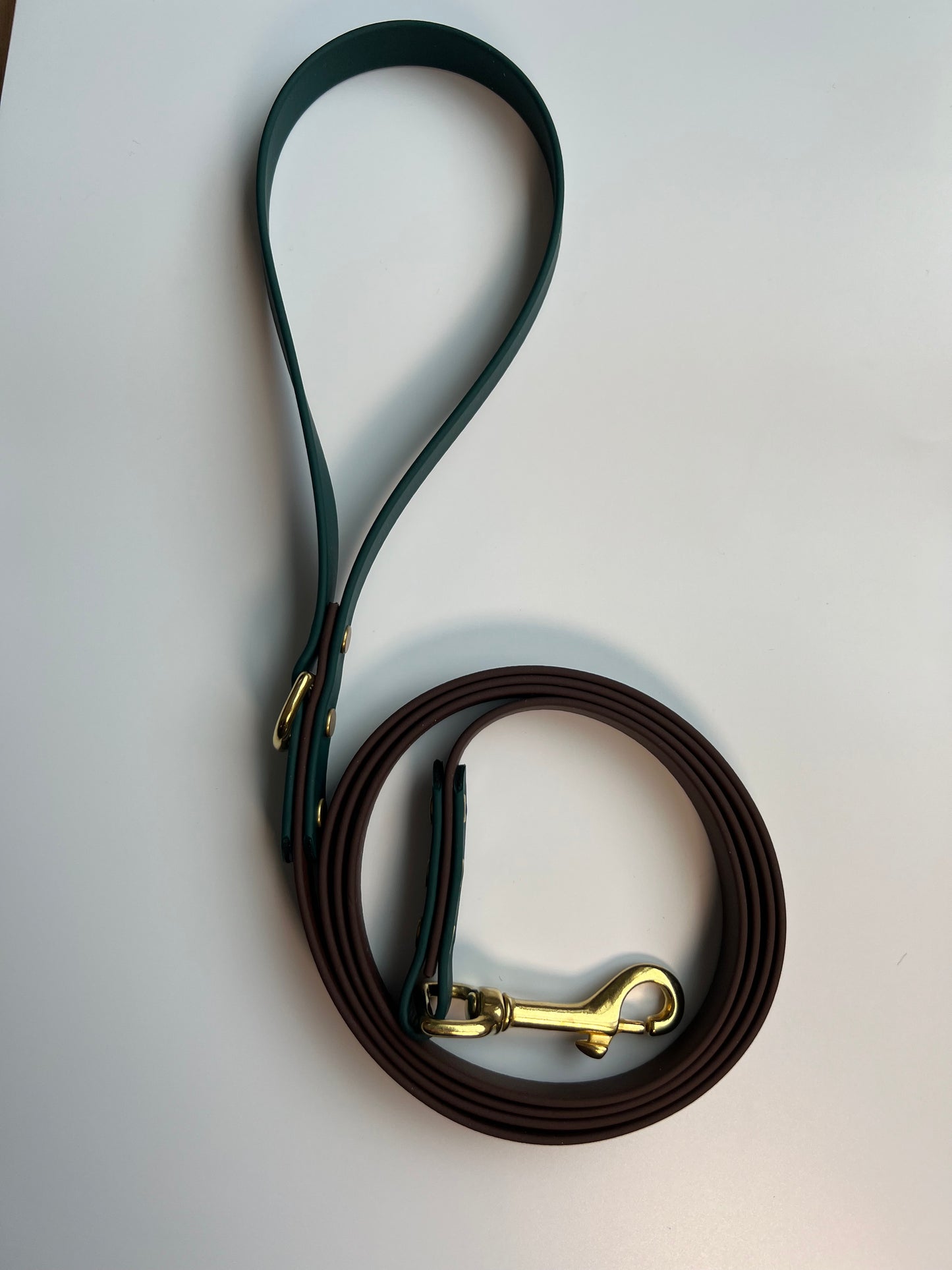 Two-tone Biothane Leash Dark Brown and Hunter Green