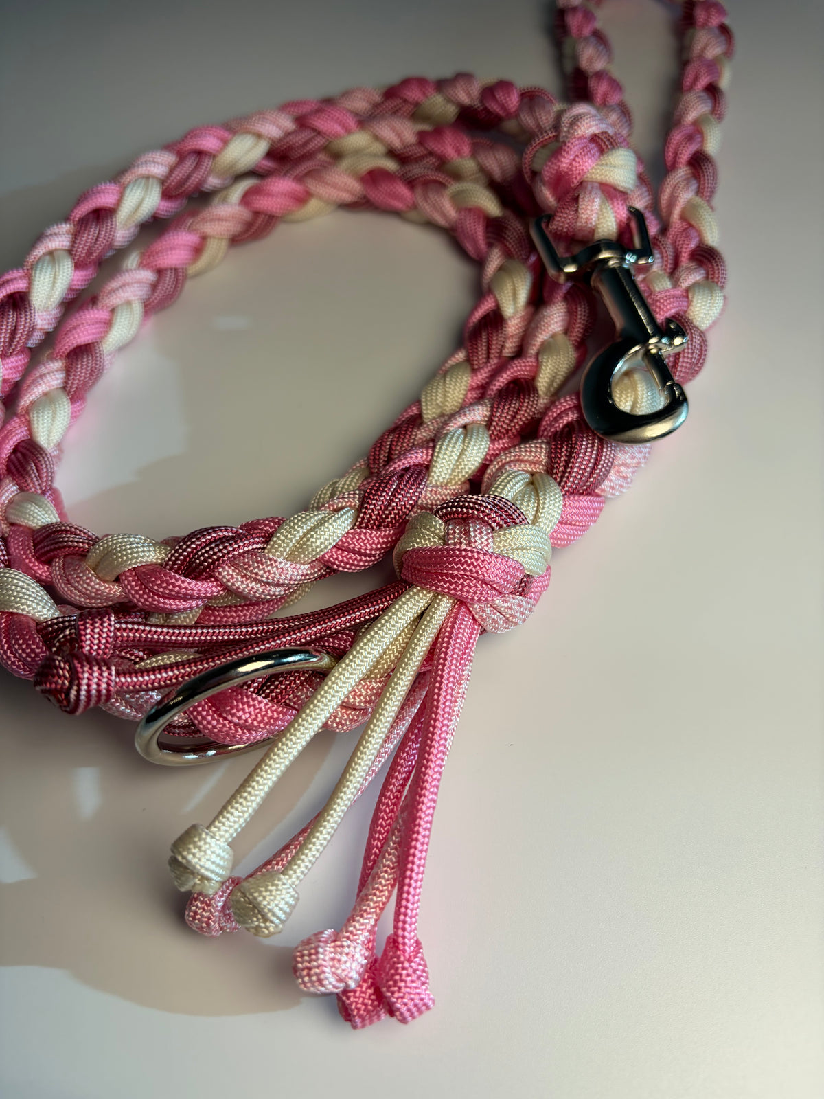 Pretty in Pink Paracord Leash