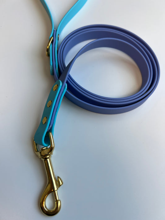 Two-tone Biothane Leash Periwinkle and Baby Blue
