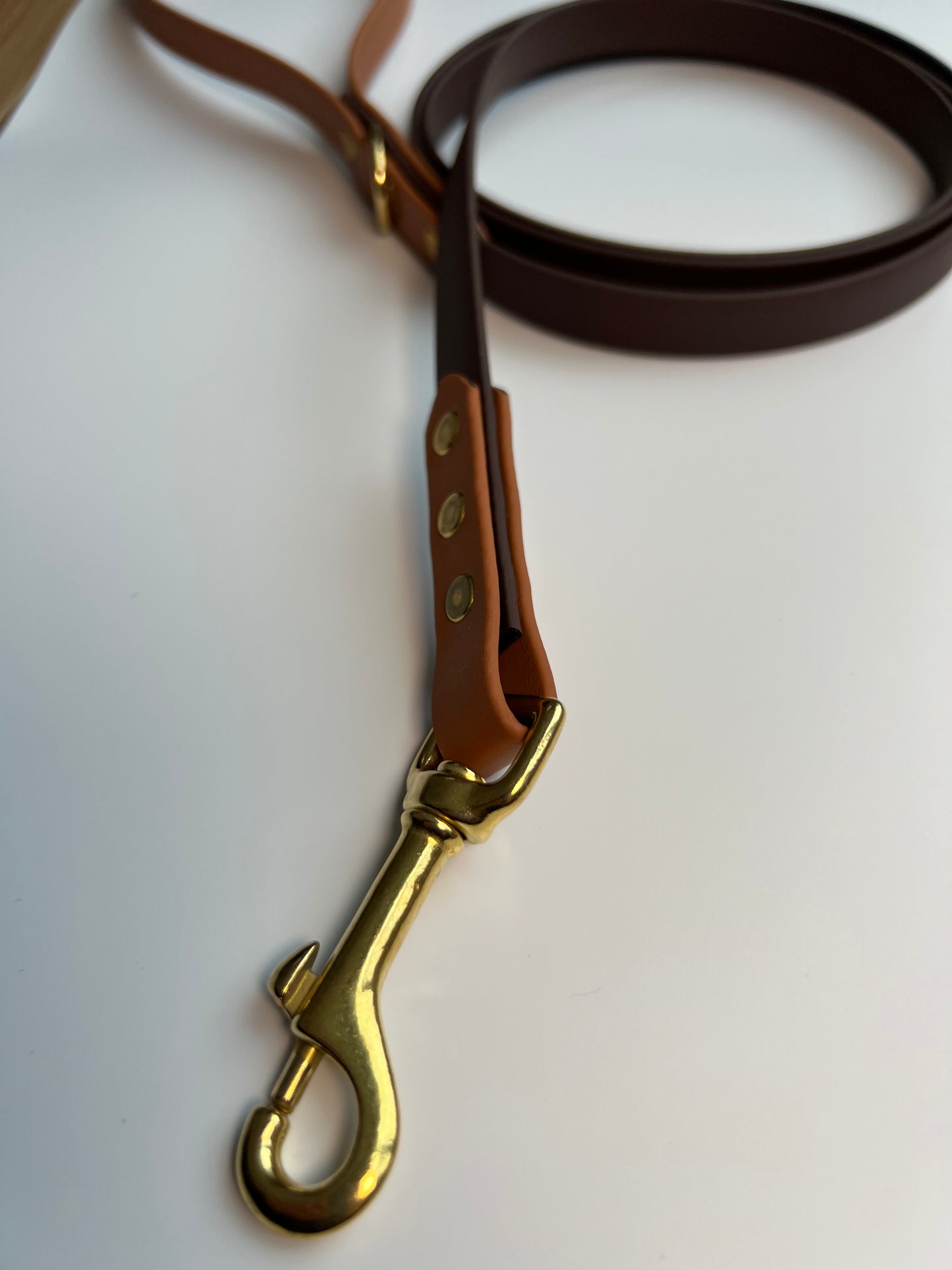 Two-tone Biothane Leash Dark Brown and Tan