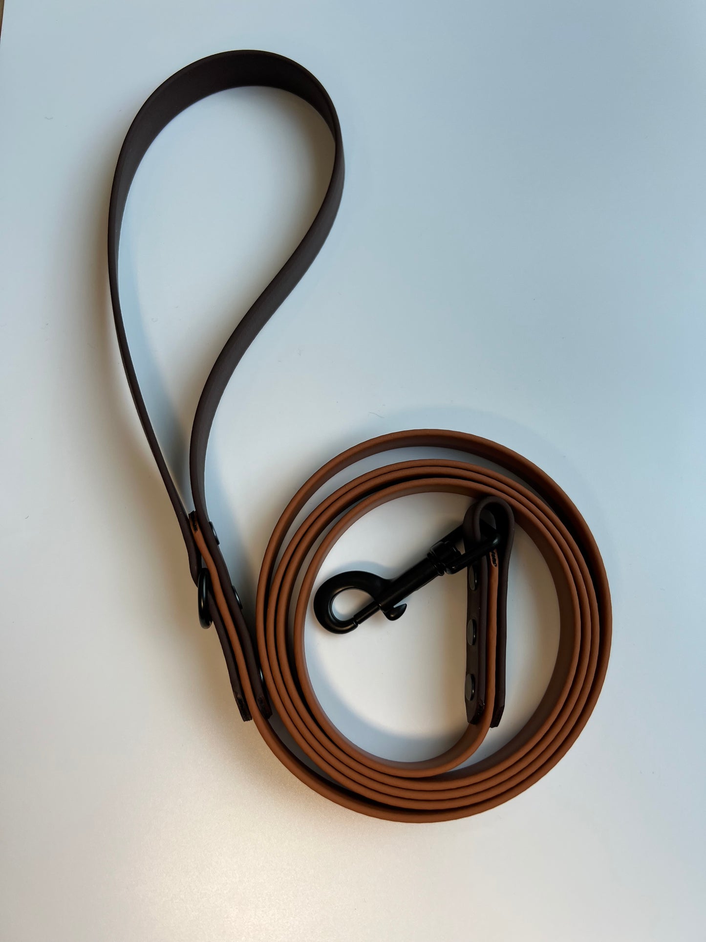 Two-tone Biothane Leash Tan and Dark Brown
