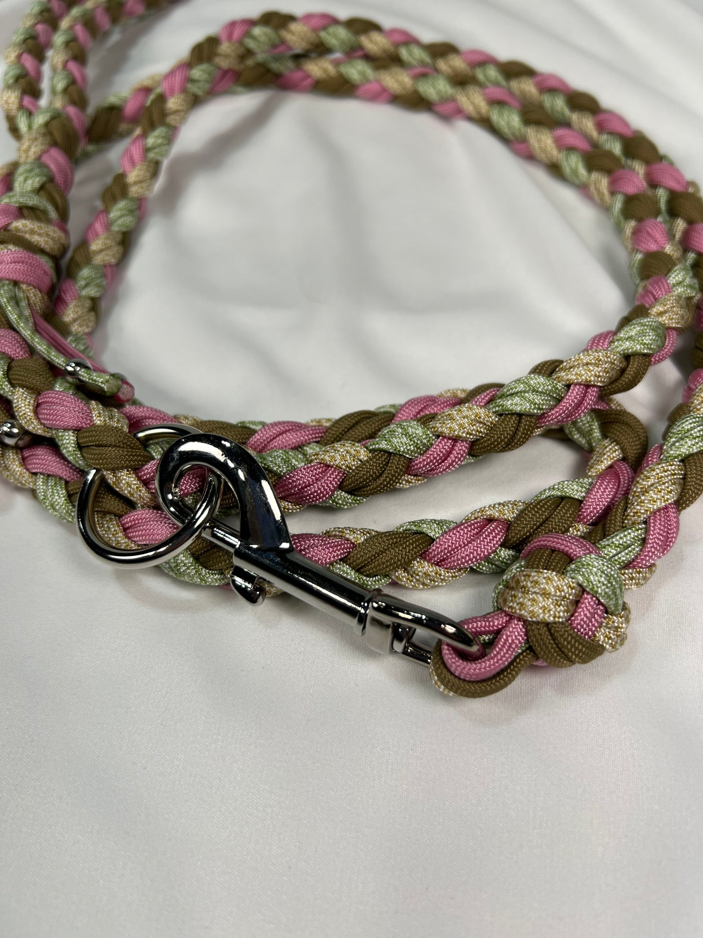 Wildflower Paracord Leash