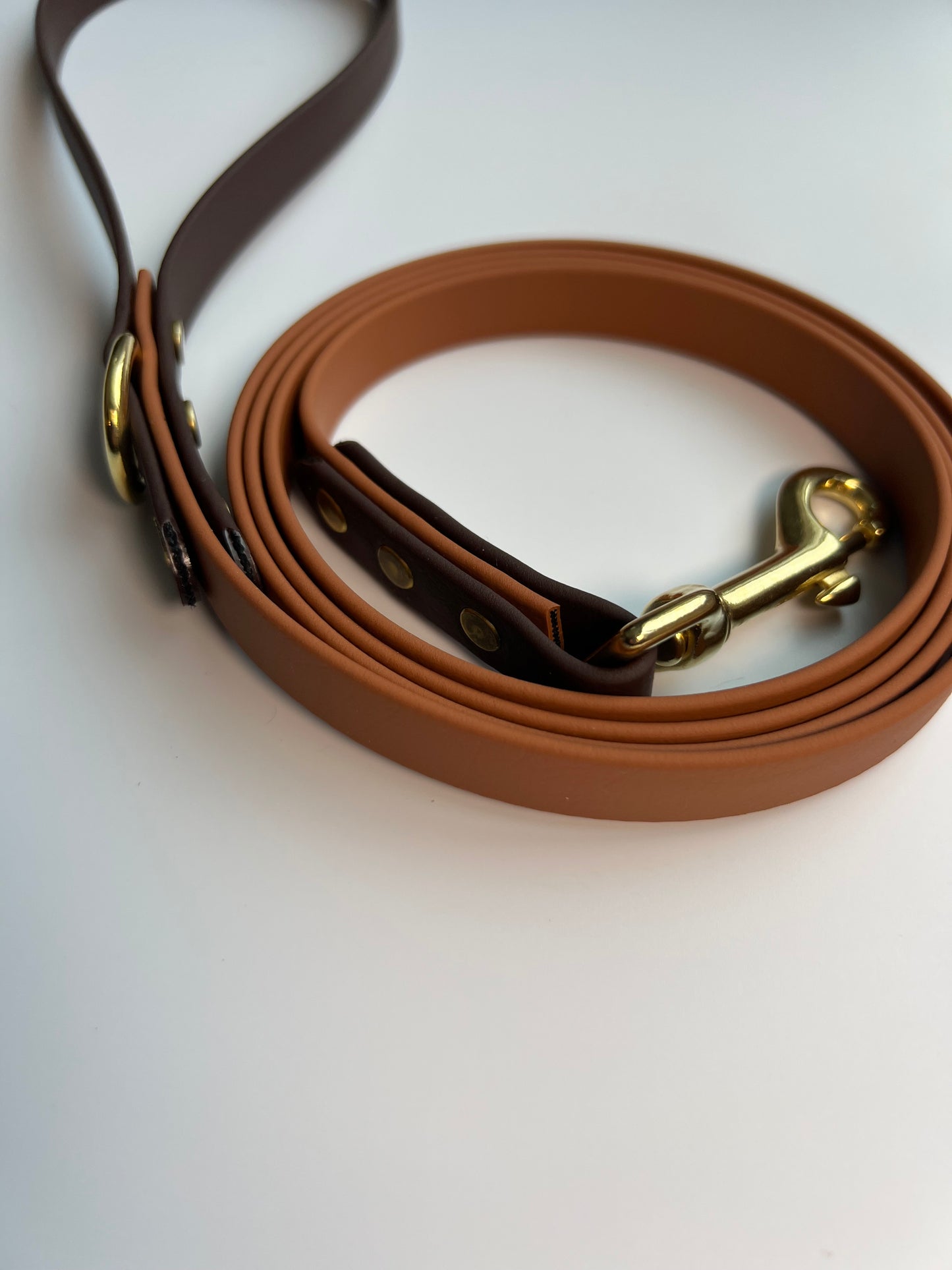 Two-tone Biothane Leash Tan and Dark Brown