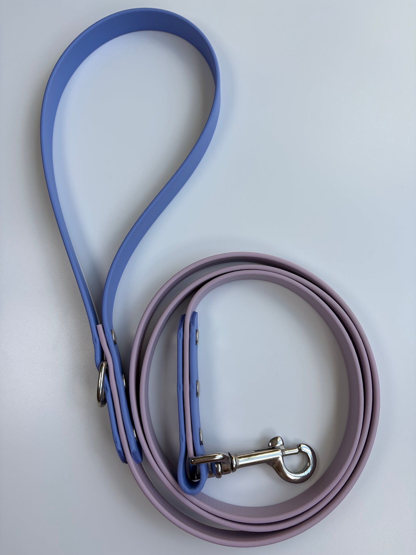 Two-tone Biothane Leash Lavender and Periwinkle