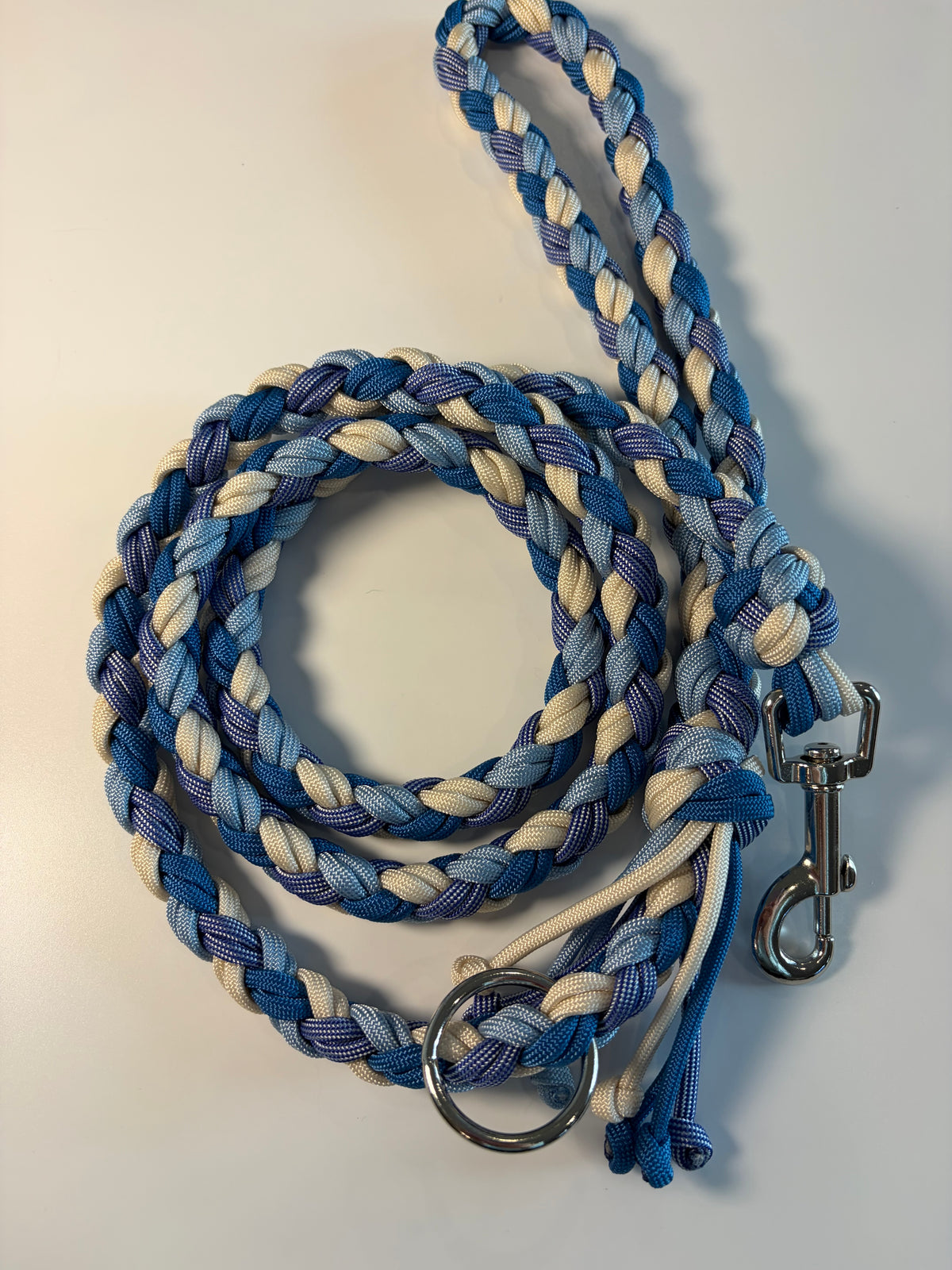 Sandy Waves Paracord Leash