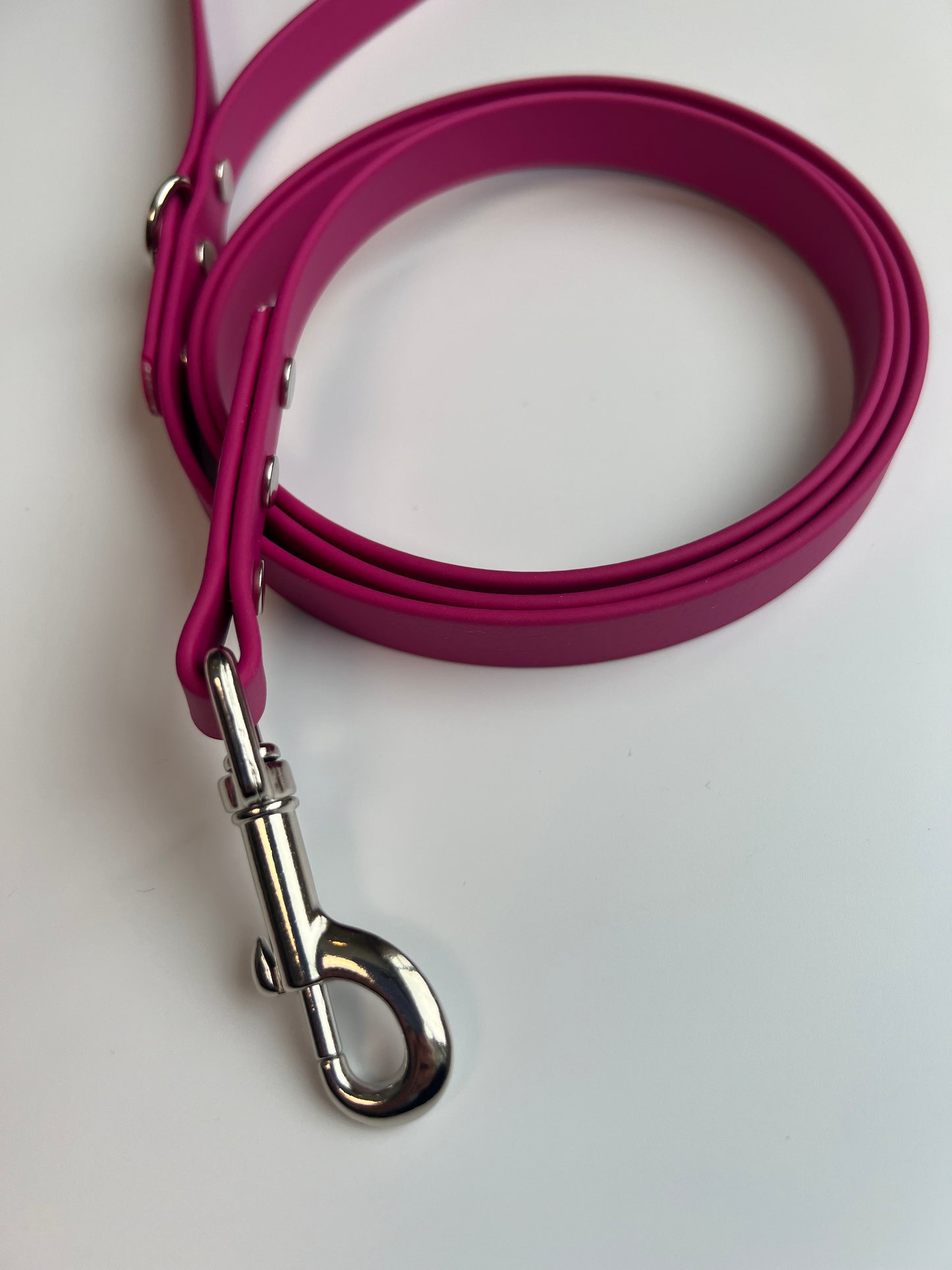 Hands-Free All-in-One Biothane Leash Magenta
